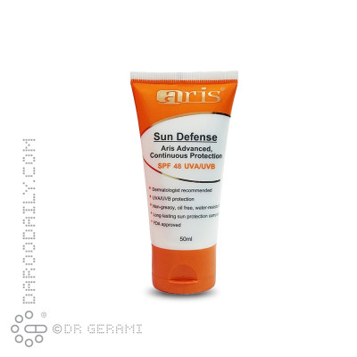 کرم ضد آفتاب بی رنگ فاقد چربی SPF48 آریس 50 میلی لیتری