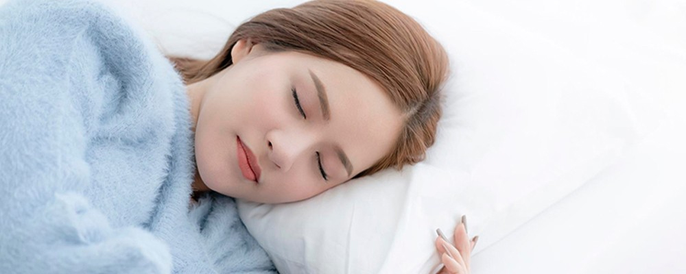 ملاتونین بهتر است یا کلونازپام؟ تفاوت بهترین مکمل‌های خواب